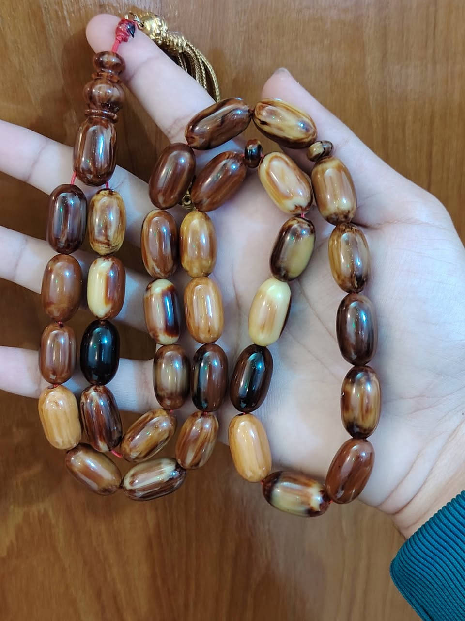 السلام عليكم
سندلوس الماني انتيك دبس وراشي
الوزن الصافي ١١٣ غرام ٣٣ حبة
الشاهد قطعتين خشنة قياس الحبة ٢٣


**إذا كنت صاحب هذا الإعلان وتريد حذفه لأي سبب، رجاءا أرسل رسالة إلى الدعم الفني**