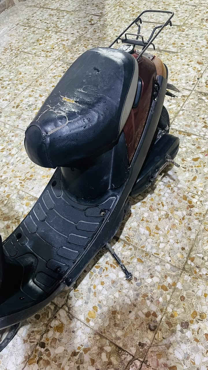 دراجة بطة للبيع
دراجة نضيفه بيعه نقوصات بسيطه بلخارج فقط كفراتها البلاديه موجودات كابريتر بلاديه مكينه نظيفه سبب البيع الدراجه قليل
استعملها200بيه مجال ***********
