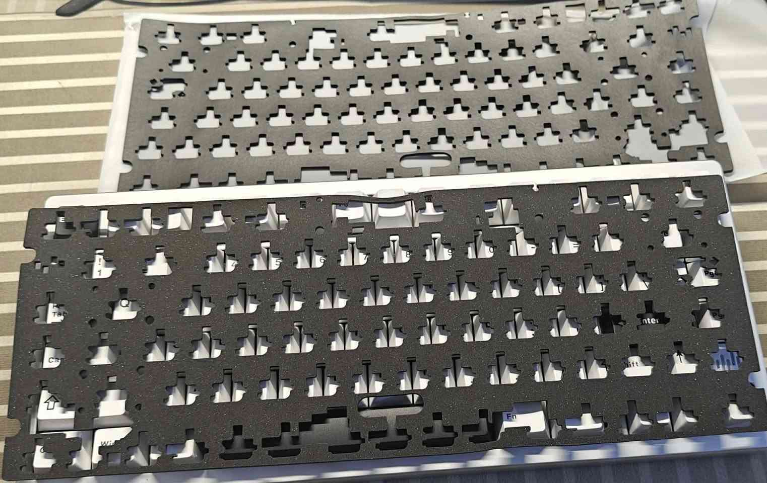 شباب بيع مستعجل سعر مناسب جدا كيبورد wobkey wave75 نفس شركة Rainy75 كيبورد فول فول مواصفات المنيوم ثقيل سويتجات جدا ممتازة وايرليس rgb و يدعم تفكيك السريع و وياه فومات إضافية و السعر ٧٥ الف فقط قفل اول تم🔥🔥🔥🔥


**إذا كنت صاحب هذا الإعلان وتريد حذفه لأي سبب، رجاءا أرسل رسالة إلى الدعم الفني**