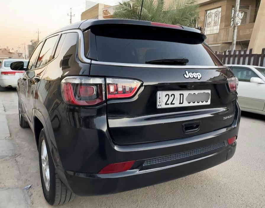 جيب كومباس 2022 الشكل الجديد سبورت
🔹السعر 158
ممشى 39 الف ميل 
حجم المحرك : 2400 , 4 سلندر 
حادث السيارة :  بنيد وجاملغ الامامي جهة السائق بدون دواخل 
مترقمة اربيل وارد امريكي 
السيارة استخدام شخصي نظيفة ومكفولة
مكان السيارة بغداد والسنوية جديدة 
للتواصل ***********
