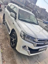 لاندكروز • ٢٠١٨ • ١٥٩ ألف