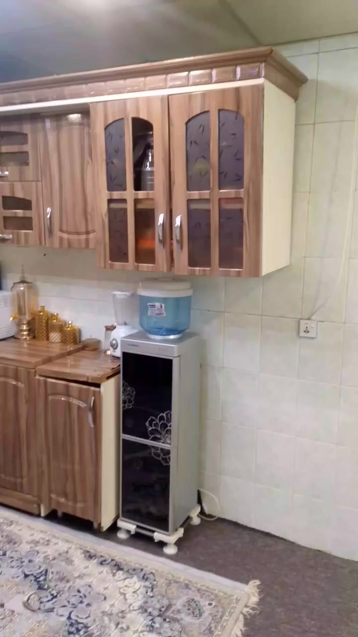 كاونتر خشب للبيع ***********
