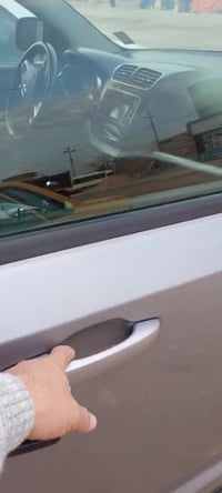 دودج جورني • ٧ راكب • ٤ سلندر