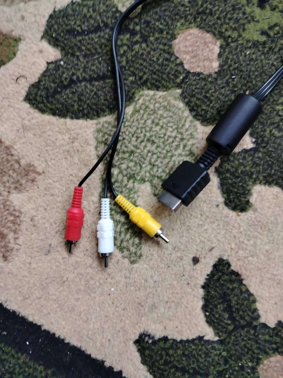 بلى تو للبيع.    إستعمال قليل.    سعره ٦٠ الف  الي يريد يتواصل مع رقم  *********** واتساب
