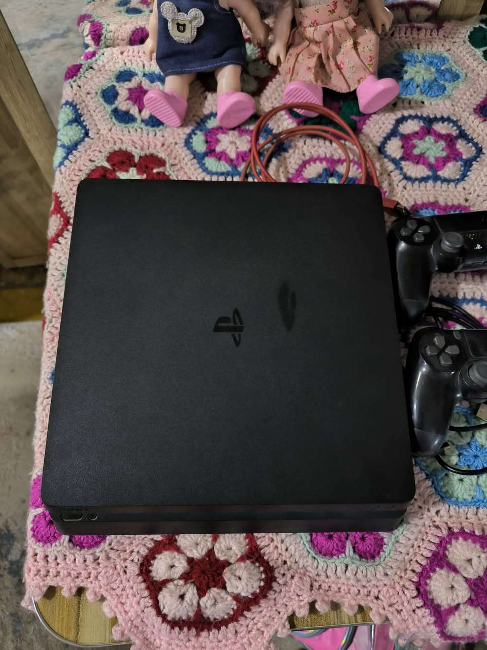 السلام عليكم 💗 اقره المنشور قبل لا تعلق
بلي ستيشن 4 للبيع مهكر ذاكره 500G نظام 9 برنامج تهكيره مو قرص نظافة الجهاز 90 بالميه جهاز ابد ممفتوح اضافه 2 جهوستك اصلي مكاني بغداد متواجد فيس رقمي *********** تحياتي
