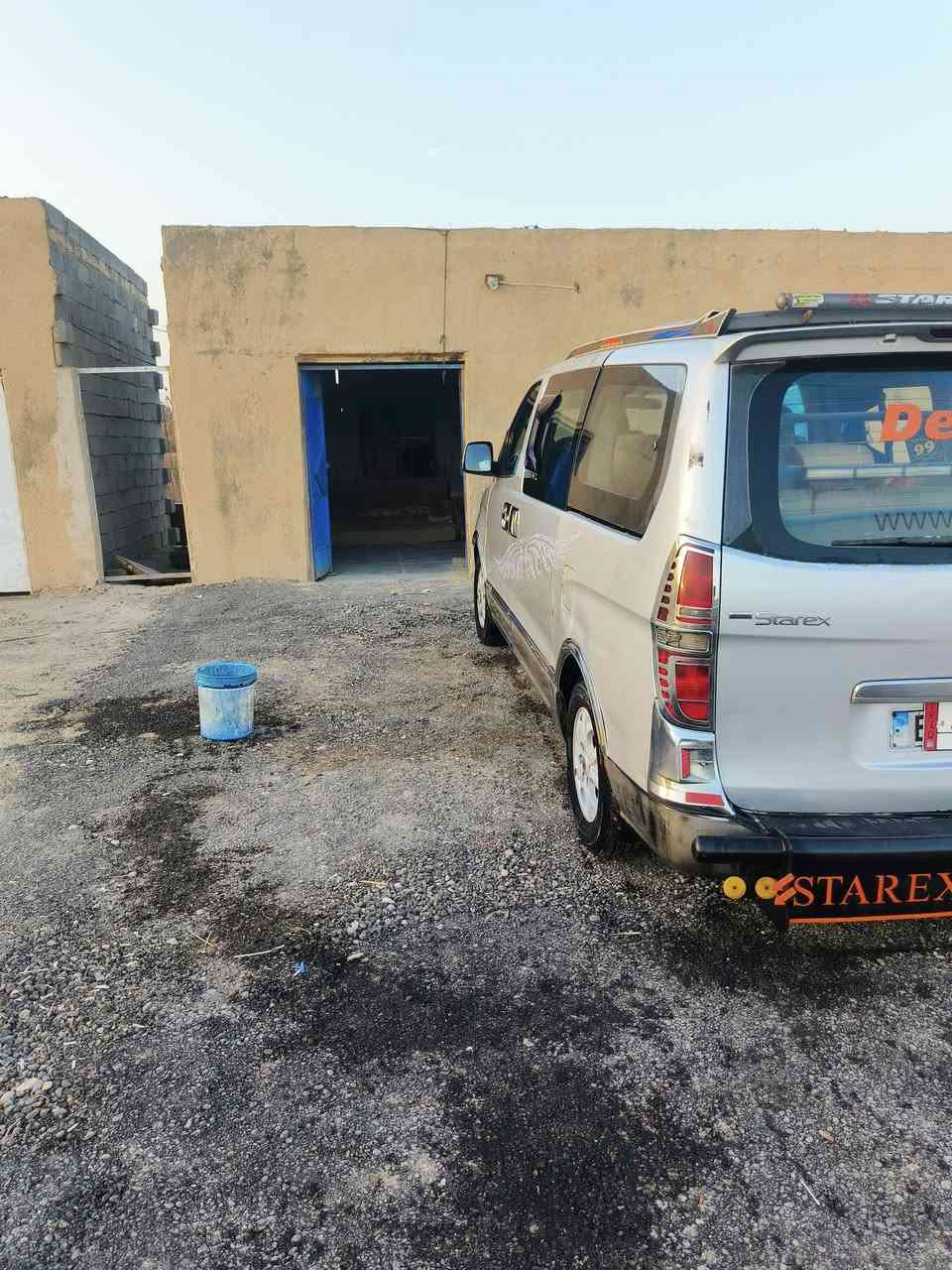 السلام عليكم ستاركس للبيع موديل ٩ محور مسكر سياره مكفوله من الضربه والحادث سياره جاهزه من كلشي الاتصال على هذا الرقم ***********
