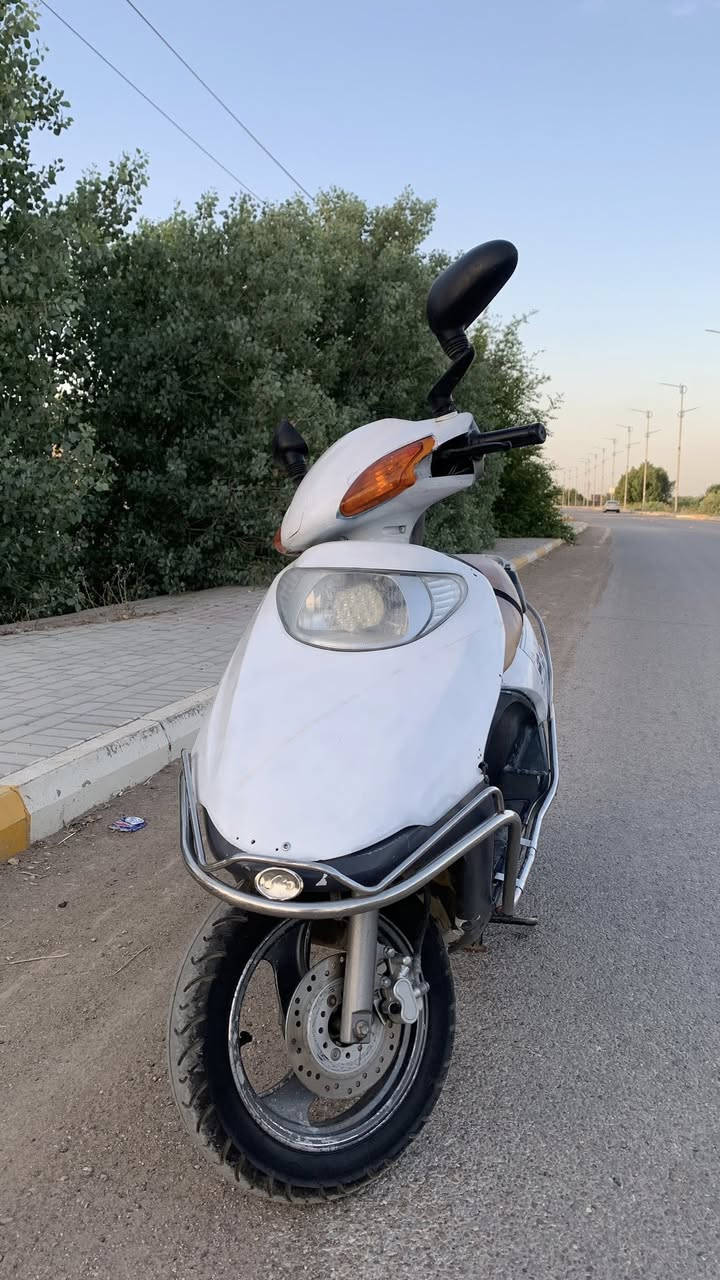 السلام عليكم اخون سبيسي كفاله مامفتوحه للبيع اخوان الدراجه ناس تكول ياباني شكل قديم وناس تكول ماليزي ماعرفت شنو نوعها بالضبط المهم تجي تفحص وتاخذ مكاني كوت حي الحكيم السعر 375 وبيها مجال رقمي للتواصل + واتس اب ***********
