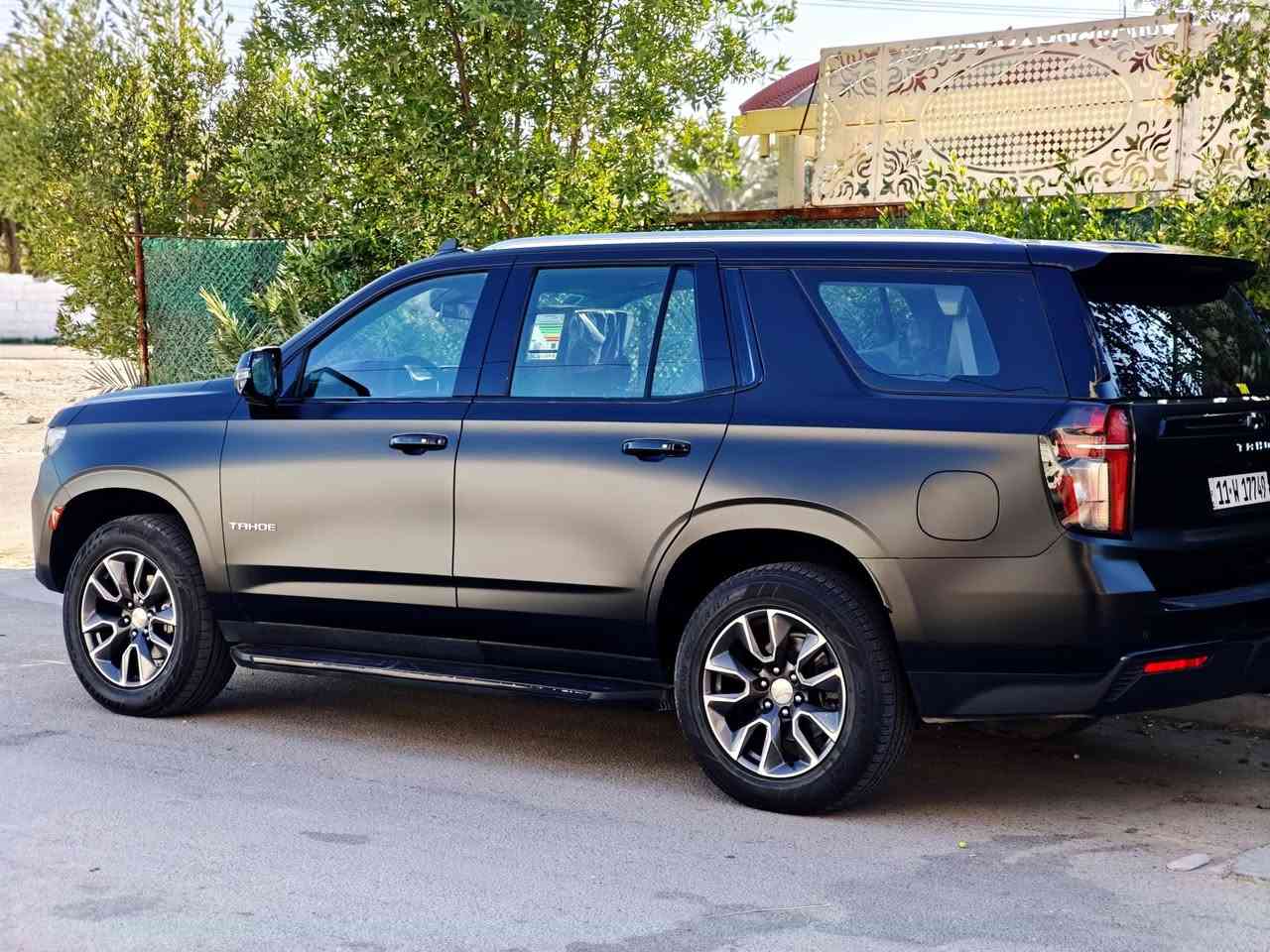 رمضان كريم عليكم 🌜 
السلام عليكم للبيع تاهو فئه LT  ال تي
وارد خليجي وكاله المنصور موديل 2023
ماشيه 40 الف كيلو متر بعدها بريحه الشركة
محرك 5.3 المرغوب 
مواصفاتها فول الفول :
5 كاميرات محيطيه 
3 شاشات 
بانوراما
عداد ديجتال
مقاعد جلد وكهرباء 
وباقي المواصفات معروفه الخ .........
رقم بغداد دولي باسمي تحويل مباشر 
السيارة كفاله عامه من كلشي(صبغ تبديل فتح بارد دبل كود)
السيارة مغلفه PPF مات ضمان عشر سنوات 
 جديدة وجاهزه وكل غراض الشركة وياها 

العنوان بغداد حي الجهاد 
السعر/ 510 ورقه 
للاستفسار/ ***********
