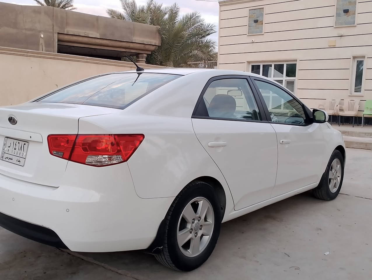 سيراتو 2013خليجي
كفاله عامه  حتى الدعاميات
جديده ماشيه 113
ع وضع الشركه 
السعر 118 
***********
