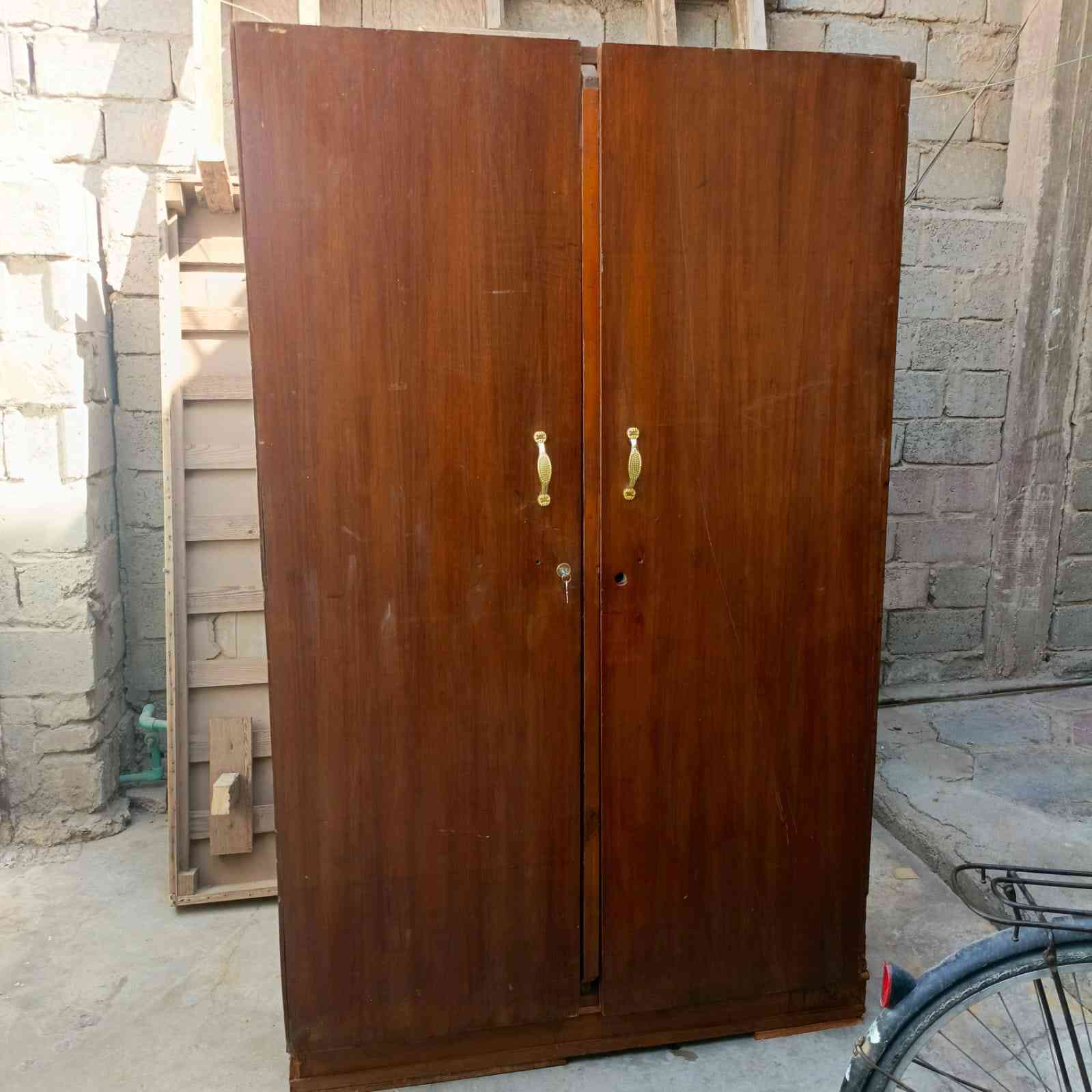 البابين 75
ال3 ابواب..... 185
***********
فلوجه حي المعلمين...
