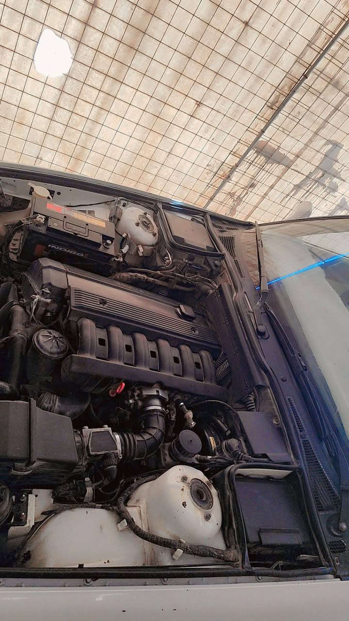 السلام عليكم
سياره مالت جناي نضيفه مكينه كير حداديه تبريد وكهربائيات شغاله موديل 91 مكفوله من الدعاميه للدعاميه 

الرقم ***********
السعر65
العنوان ديوانية قضاء الشاميه
