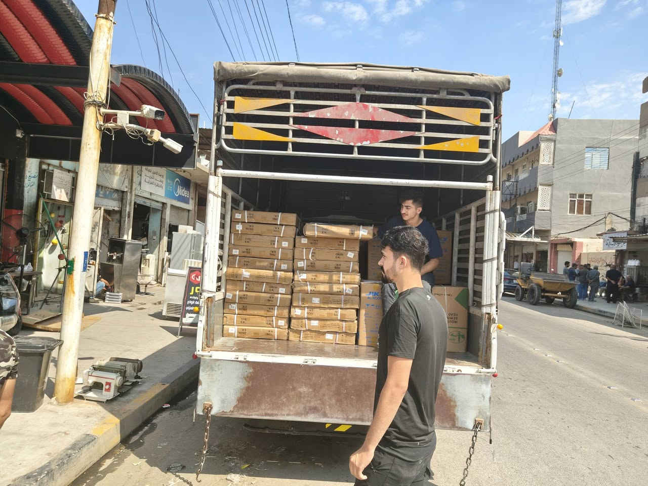 💢محلات النور لتجارة مكائن الخياطه 💢
💢بيع وشراء وتصليح مكائن الخياطه💢
            💢الصناعي و المنزلي💢
             💢جمله.     و المفرد💢
✅بأداره عامر الطائي واولاده👍
💢الجمله----و----المفرد💯
للتواصل عبر الهاتف
***********📞☎️ياسر
***********☎️عامر
***********☎️ضياء
 الفرع الأول موصل منطقه السرچخانه  ياسر الطائي
 الفرع الثاني موصل سوق النبي فرع الجيخانات عامر الطائي
الفرع الثالث موصل شارع المركز ضياء الطائي
