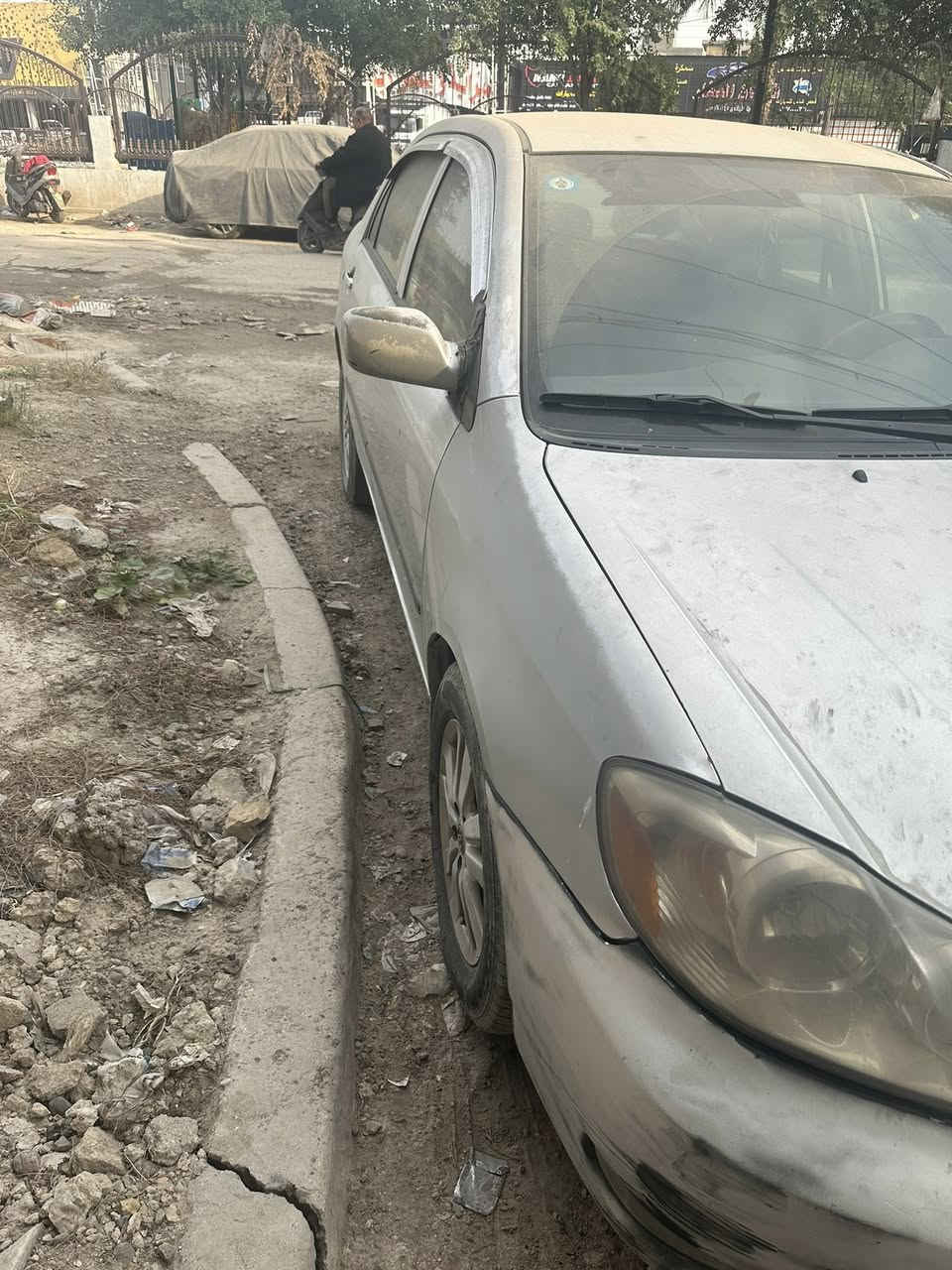 السلام عليكم للبيع كورلا نحله موديل 2006 رقم بغداد بأسمي سياره حادثهة بنيد وجاملغ مع راس شاصي بسيط جدا تعديل بدون كص ولا اي شي سياره ليبل واحد مكينه كير بلاد تبريد بلاد ماشيه 120 كهربائيات بلاد وشغاله كلهة بيهة جراد وهاي ظربه جاملغ يحتاج الهة صبغ مكان سياره بغداد الكرخ ***********
