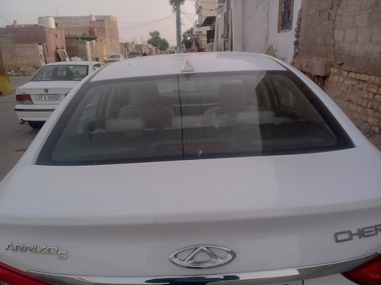 سياره شيري موديل أربعة وعشرين مكفوله للبيع السعر ميه وعشره رقم الموبايل ***********
