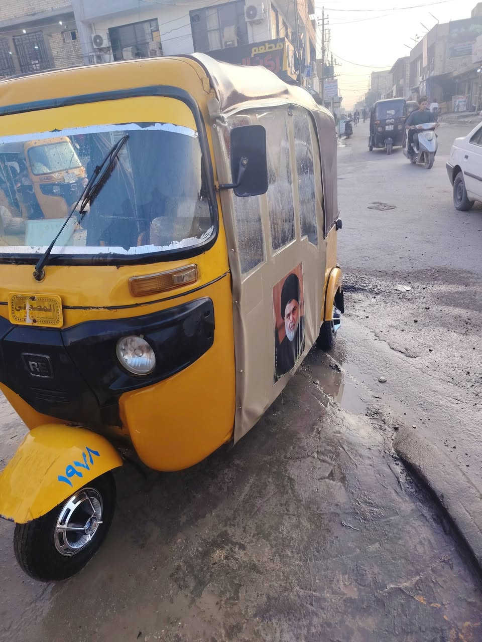 سلام عليكم تكتك للبيع موديل 2018 شهر9 مجفته تجفيت جديد بيه ضربه بل غد وا معمره سعر 6000 وبيه مجال عنوان حي بتول ***********
