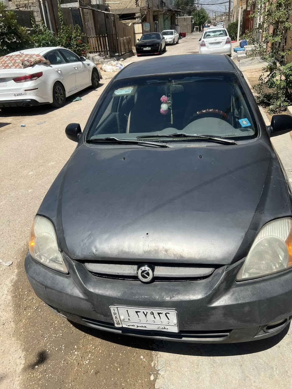 سياره ريو 2004 رقم بغداد سنويه ما ساقطه محرك حاويه 

كير دي ما بيهه تنمر واحد وبعدين تنطيها  دي تمشي طبيعي ماعرفت يجوز خلل  بالكهربائيات 35 ورقه 

سياره بيها شويه جراد 

تخم تاير جديد سياره تخبل ناعمه 

تبريد شغال ثلج 

وبيها مجال وبيها غرامات 100 الف  انزلهن من سعر 

لاستفسار الاتصال على الرقم ‭0771 185 8932‬
