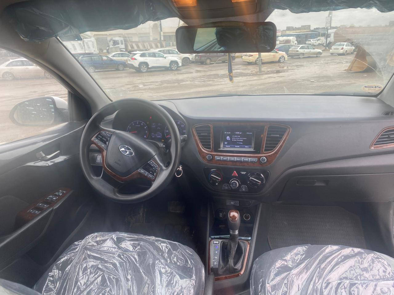 للبيع اكسن موديل 2019
سنويه عضم كاربون بانزين 
صبغ فقط بونيد وثلاث قطع بارد سياره حلوه مال جنايه 
ماشيه90الف السعر108$
مكاني سهل نينوى برطله 
*********** بشرط وكالة وتحويل
