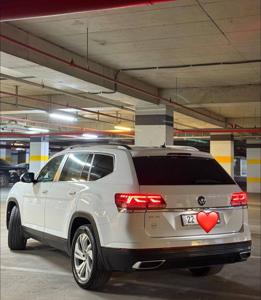 فولكس واكن اطلس 2021 كلين تايتل 
6 سلندر 
مقاعد جلد 
7 راكب مقاعد
مقاعد تدفئة
كشنات كهرباء 
بصمة 
تشغيل عن بعد 
جنطة كهرباء 
رادارات امامي وخلفي وجانبي 360 درجة
شاشة كبيرة
وضعيات قيادة متعددة
عدسات لايت متحركة مع الاستيرن
لايتات زنون 
بردات ابواب 
شاحن هاتف لاسلكي واير ليس 
مري شفط كهرباء
نقط عمياء 
حساسات امامي وخلفي 
ليدات امامي وخلفي 
اوتو ستوب اوتو هولد 
تحديد مسار 
كار بلي 
ستيرن تدفئة
هاندبريك بصمة 
انطمة حساسات وتحذيرات وقيادات 
باقي المواصفات معروفة 
السيارة كلين بدون صبغ  
السعر : 268 $ وماكو هيج سعر كلين بكل السوك
*********** / اربيل
