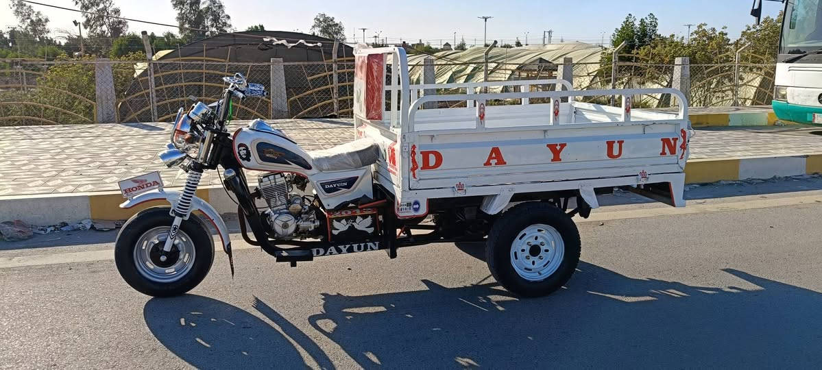 السلام عليكم
الستوته للبيع موديل 18 أوراق كامله بسمي 

الستوته جاهزه ي نقص مابيه كهربايات كله شغل 

محرك 24 برغي مامفتوحه بيه مكفوله من كلشي 

تخم تاير جوبلس اكسن بل جيس جاهزه للخير 

اتريك وين مايعجبك مكفوله من كلشي جاهزه 

مكاني بل ناصريه يم كراج بغداد الموحد 

السعر ( مليون 500 ) رقم ( ***********)
