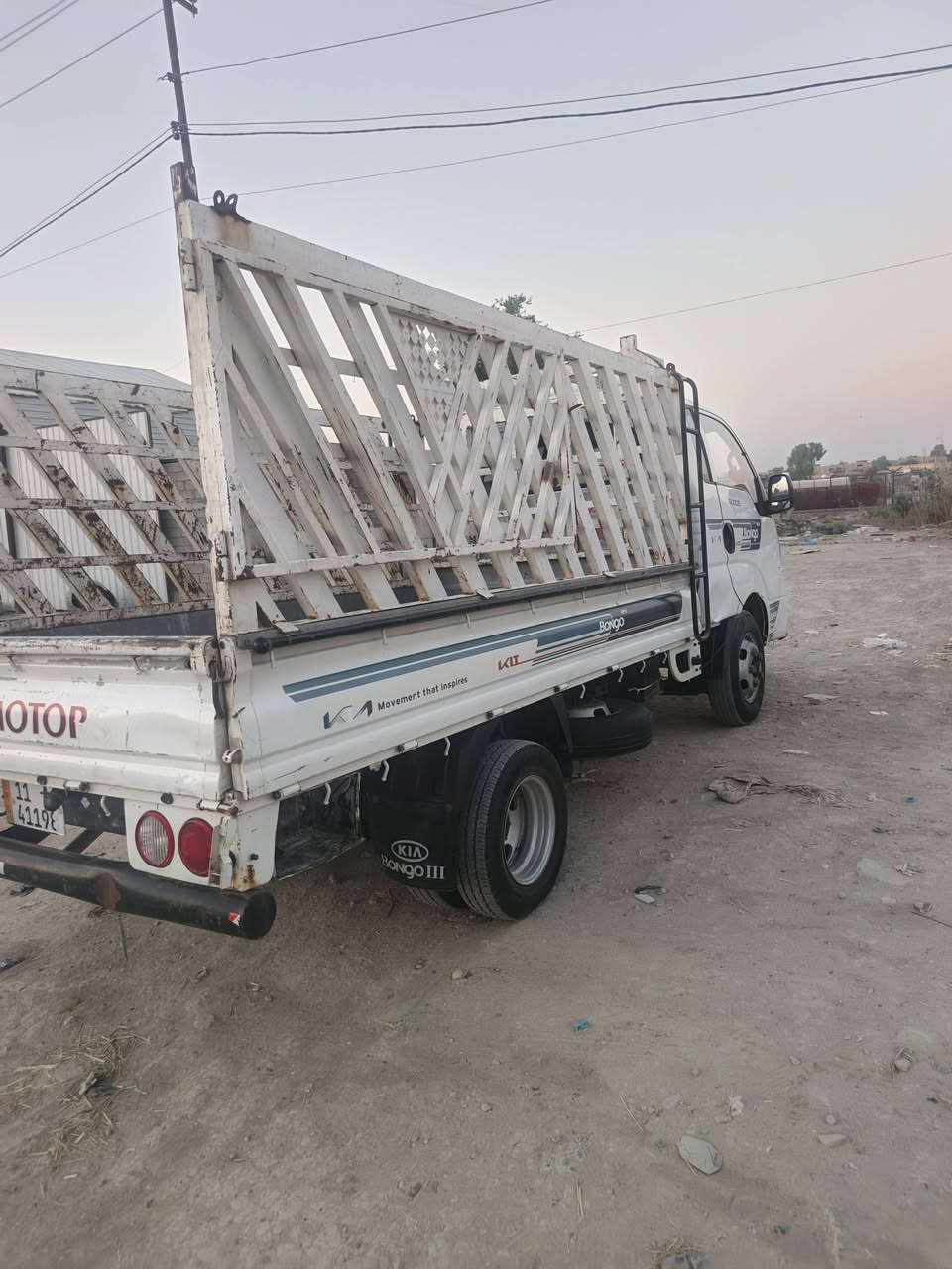 للبيع كيا 
موديل ١٥ 
تخم تاير 
تحويله ١٤
مكانه جديده
رقم بغداد
***********7746097528
