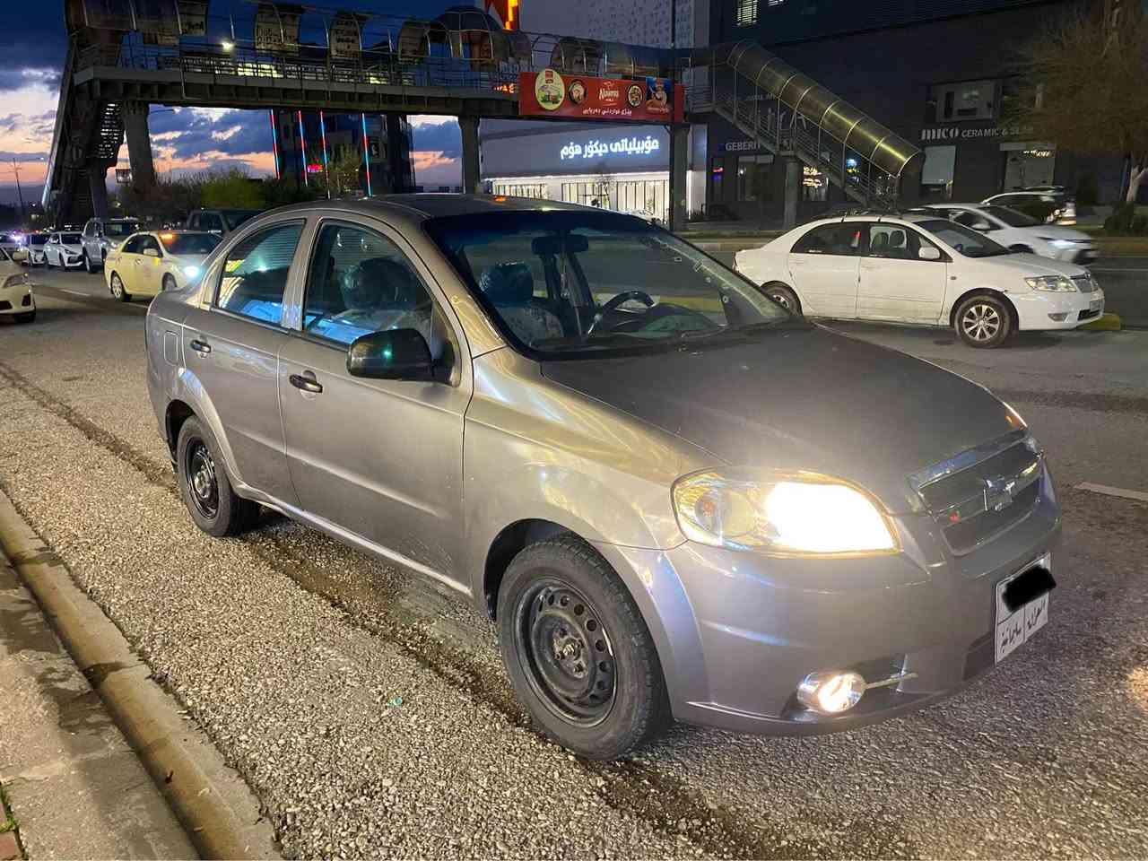 ئەڤیۆ گێرعادی٢٠٠٩مەکینە گەورە تەبرید شاشە ئایباد 
بلاجکتۆر رەقەم سلێمانی دو پارچەو پەلەیەک بۆیاخی هەیە پێشی قرچێکی هەیە دوای کەپسە کالبونەوەی نیە
گێرومەکینەو کارەبای و تەقەو رەقە بەشەرت تایەی تازەیە
پێشوو دوای تازە داگیراوە سەنەوی١مانگە تەواو بوە 
وەکالەت و تحویل بەشەرت سەقفو شانی زۆر جوانە 
سعری49گەڵاو مەعامەلە
***********
سلێمانی السليمانية, العراق
