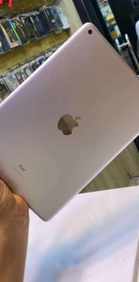 ايباد 9 • ٢٥٦ • شخط