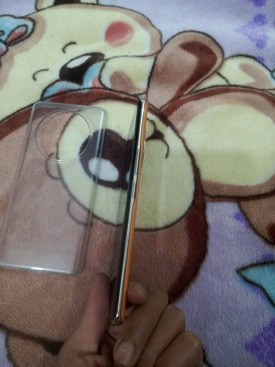 السلام عليكم للبيع هونر إكس تسعه سي الجهاز بعده بل كارتون صار نهارين  انفتح من الكاتونالاستفسار ***********وتساب أو ماسنجر الخط شغال
