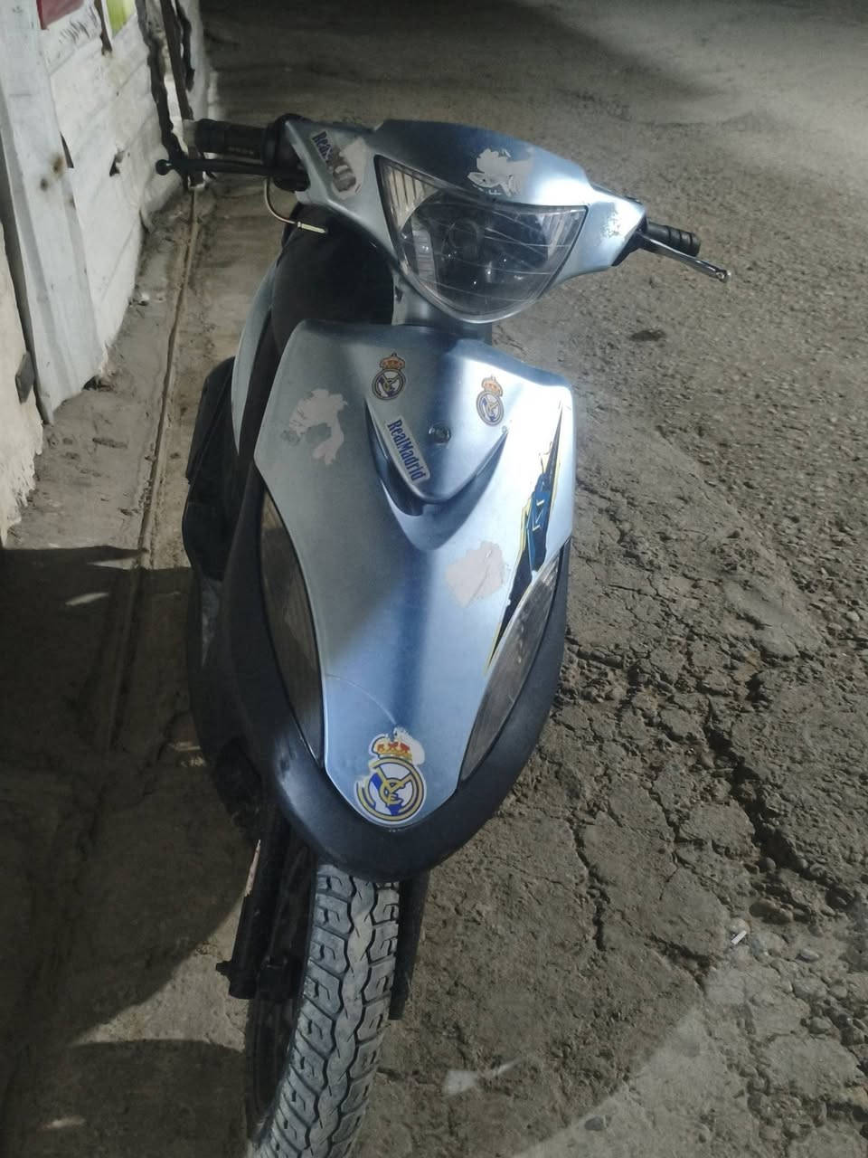 سلام عليكم دراجه ماكس عداله البيع دراجه جاهزه من كلشى السعر 450 وبيه مجال وترهم مرواسه باربعه كير  ***********
