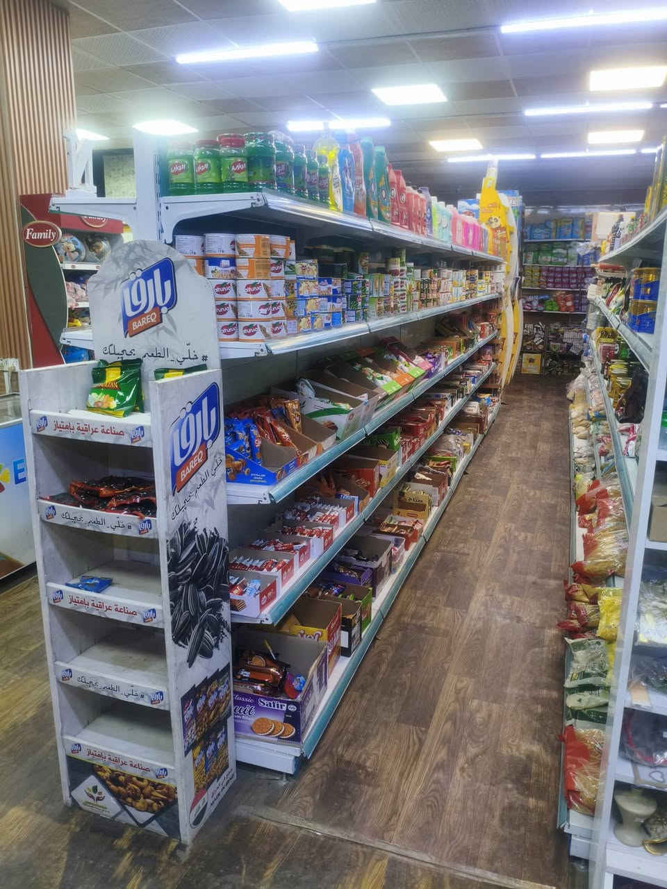 سلام عليكم اسواق للبيع 200متر 
كربلاء حي الوفاء الايجار 900
مع مطعم وجبات سريعه معزول 
تابع للمحل  يباع محل كامل 
او محتويات فقط
برادات عموديه 9. للمحل
مجمدات  بطحيه11  المحل 
السعر الكلي 28 مليون معه مجال بسيط

***********
***********
