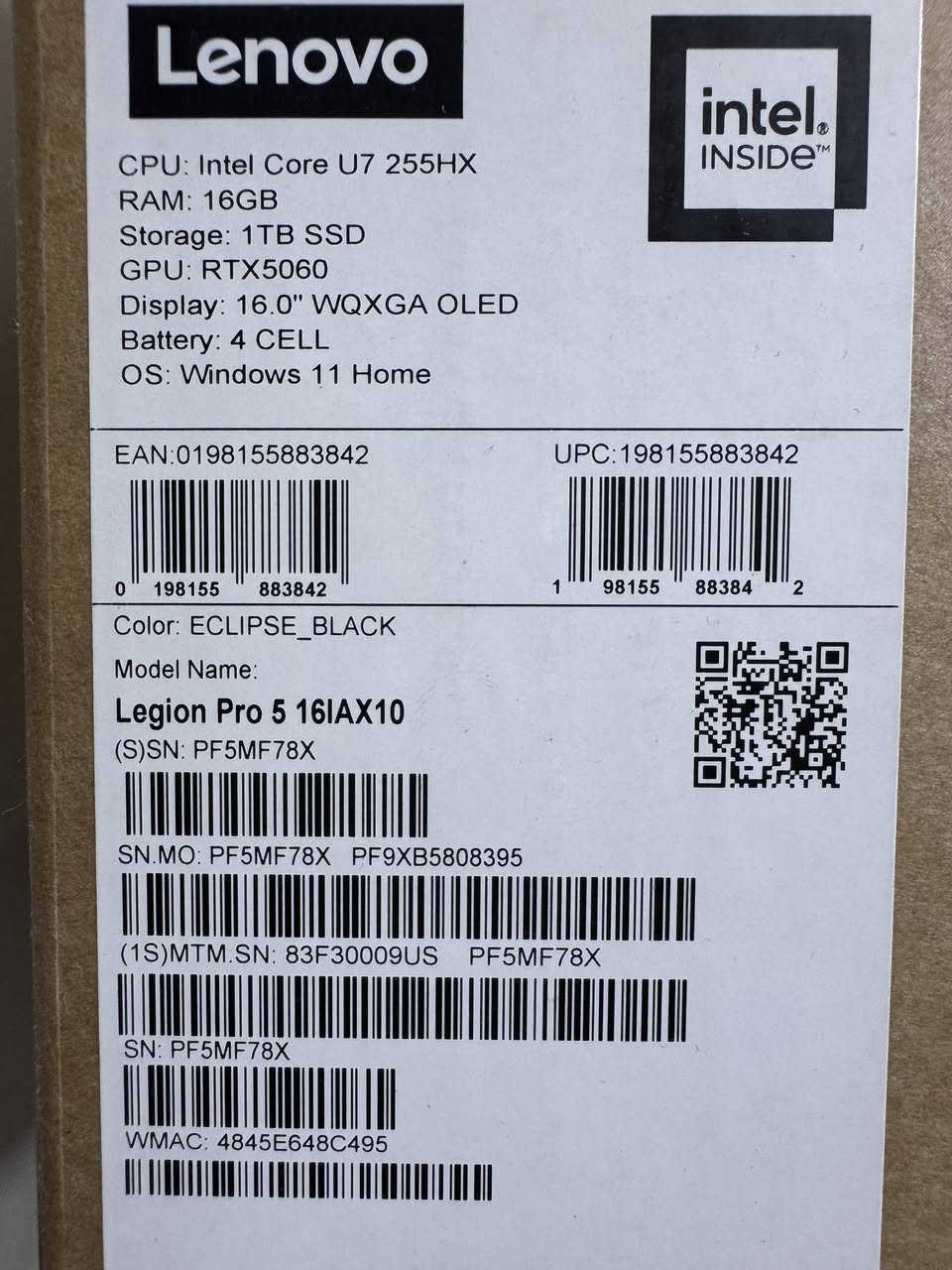 السلام عليكم
لابتوب لينوفو ليجن يرو 5 مستخدم اقل السنة 
💻 Lenovo Legion Pro 5 (16IAX10)

💰 السعر:
2،100,000 دينار عراقي

⸻

🖥️ المعالج (CPU)

* Intel Core Ultra 7 255HX

🎮 كرت الشاشة (GPU)

* NVIDIA GeForce RTX 5060
* ذاكرة 8GB GDDR
* قدرة تشغيل: 115W

🧠 الذاكرة (RAM)

* 16GB DDR5
* بتردد 5600MHz

💾 التخزين

* 1TB SSD
* PCIe Gen4 x4

📺 الشاشة

* الحجم: 16 إنش
* الدقة: WQXGA (2560×1600)
* النوع: OLED
* السطوع: 500 nits
* التغطية اللونية: 100% DCI-P3
* معدل التحديث: 165Hz
* يدعم: 
*DisplayHDR True Black 1000
* Dolby Vision
* G-SYNC
* Low Blue Light
* High Gaming Performance
* Flicker Free
ملاحظة : الكارتون والشاحن الاصلي موجودات 
شاحن 245 واط 
3 مودات تشغيل هادىء, اوتوماتك٫ اداء عالي 
مكاني نجف
 واتس ***********

