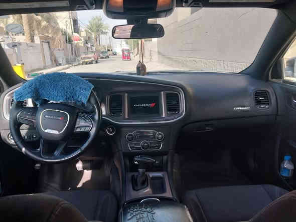 سلام عليكم دوج جارجر sxt موديل 2019 اصل تويل لون نفطي رقم اربيل بسمي دولي مكينه كير كفاله ادامه كامله منضومه البانزين علمن السياره ما مشتغله خط صدر امامي و خلفي جديد  كشنات حضن تحكم ستيرن شاشه وصط حساس خلفي و صور الحادث بل منشور  بدون ايرباك السعر 210 و بيهه مجال ***********
