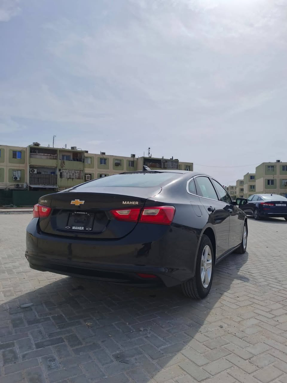سلام عليكم
للبيع 
شوفرليت ماليبو 2025 
كفالة صبغ وشاصي ومحرك 
بدون تبديل 
بيه فقط بارد جاملغ أمامي جهة السايق 
وطرف البنيد كلش قليل 
سيارة زيرو  عداد فقط ٩٠٠ ميل يعني جوا الألف 
  بدون رقم ****        تترقم بغداد وجميع المحافظات عدا الإقليم  
صور حادث بالمنشور 
سعر الاتصال 
للاتصال واتساب موجود خاص موجود 
***********
