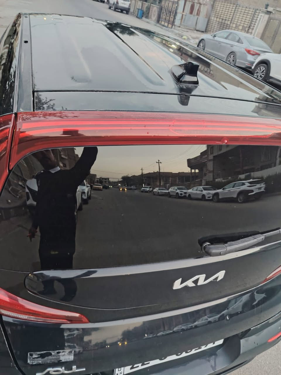 كيا صول صول للبيع موديل ٢٠٢٢ وارد امريكي حادثها بسيط موضح بالصور بيها صبغ فقط حادثها ٣ قطع صبغ بدون دواخل محرك ٢٠٠٠ دوش نص فول سياره جاهزه للاخير رقم اربيل انكليزي بسمي تريد تحويل تريد وكاله السعر ١١٩ ورقه مكاني بغداد البلديات ***********
