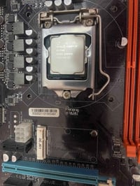 مذربورد • i3 7100 • بن مكسور