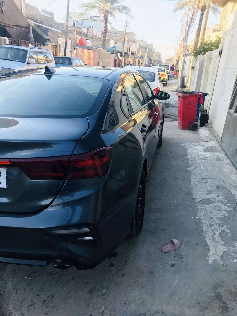 سلام عليكم

KIA FORTE 2021

‏سيارة كفالة عامة￼

محرك 1600 

مواصفات السيارة 

رادار امامي 

شاشة

كامره 

شاشة 

تحكم ستير جهتين 

ماشية 

رقم بغداد بسمي تحويل ثاني يوم 

السيارة جديده مال بيت 

مكان السيارة بغداد مدينة الصدر 

سعر 138 وبيها مجال

***********
