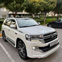 تويتا لانكدروز GXR 2020 شركة ساس ماشية 52 ألف محركV.6 محرك كير مامفتوح...