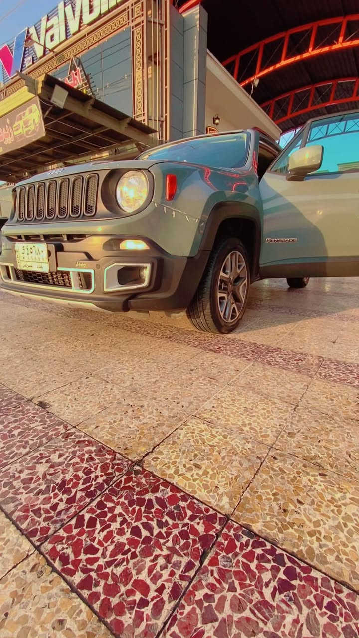 السلام عليكم
جيب رنكد 
موديل2018 
سيارة فول عده فتحت سقف 
محرك 2400
كيرك محرك شرط 
4x4
سيارة جاهزه من كلشي 
تواصل ***********
السعر ١٠٠$ 
مبيها مجال للطيبين
