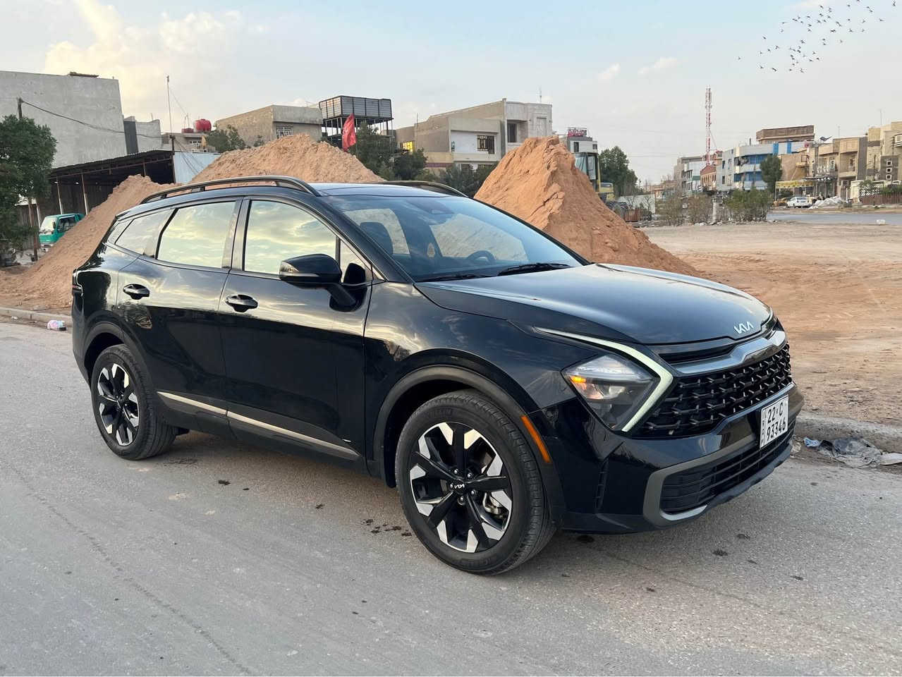 كيا سبورتج
مديل 2023
وارد امريكي
اكس لاين
فول واحد علا واحد 
رقم اربيل ابسمي
حادثهة باب الصدر صبغ وقبق الجنطة من امريكة صبغ
سيارة جديدة جدا 
ماشية 25 mi
بانراما
هاند بريك بصمة 
نزول منحدرات + 4 وضعيات قيادة
جنطة كهرباء
كراسي كهرباء
داخل لونين
كشنات جلد  تدفئة
شاشة متصل 
رادار امامي خلفي جانبي
قيادة ذاتية. 
تشغيل عن بعد
شنو و من اصفات بيهة فولل
سعر 195 
مكاني بغداد البلديات
*********** بغداد, العراق
