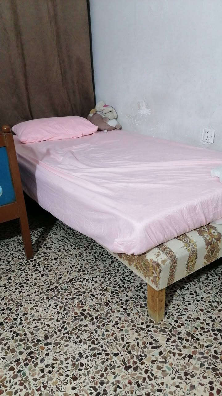 السعر ١٥٠


**إذا كنت صاحب هذا الإعلان وتريد حذفه لأي سبب، رجاءا أرسل رسالة إلى الدعم الفني**
