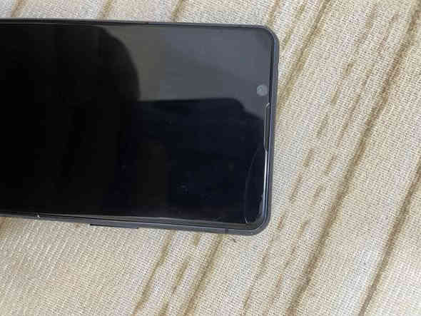 فراشه مهلسه حربيه صوت ناعم مامفتوحه كهربا تشتغل اله شد باتري كلهه شغاله سرعه معدل اوراق تجي وشوف مراوس بجهاز زين ذني  سوني اكسبريا 5 ذاكرة 128 جهاز قوي ومواصفات قويه وكامره قويه  فطر فوك بشاشة وضهربي زلغه زغيره تعبان لون شاصي موضح كدامك جهاز مال استخدام مال لعب ل ابنك الك بسعر مناسب كله شغال صوت شريحه اتصال واي فاي عمارة ميسان قادسية حي الجهاد كراج الفورتات ***********
