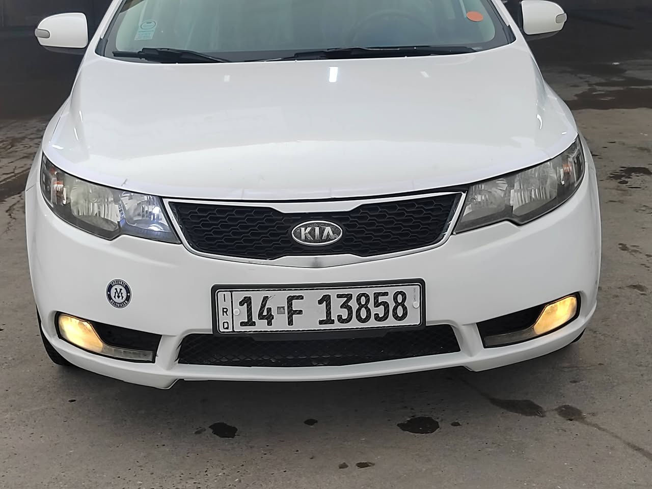 السلام كيا سيراتو موديل 2013 خليجي حره تحويل ثاني يوم مشروع وطني سنويه ل 29 رقم بصره راعيه يمي بل الناصريه بيه صبغ طرف باب سايق فقط والباقي كفاله فول مواصفات 1/1 شاشه كامره تحكم استيرن جيهتين حساس خلفي بلاجكتور يدات نيكل داخل وخارج بصمه تشغيل بصمه ابواب فتحه سقف اشاره بلمرايه مرايات شفط 5 ويل كب بلاد مكينه 1600 كير ومكينه وحداديه وتبريد تدفئه اربع تايرات جديدات دواخل جدد ترايه كلش حلو السعر 100 مكان السياره الناصريه التصال ***********
