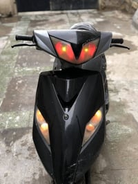 كوم حديد • قفل مكاني • حي اور