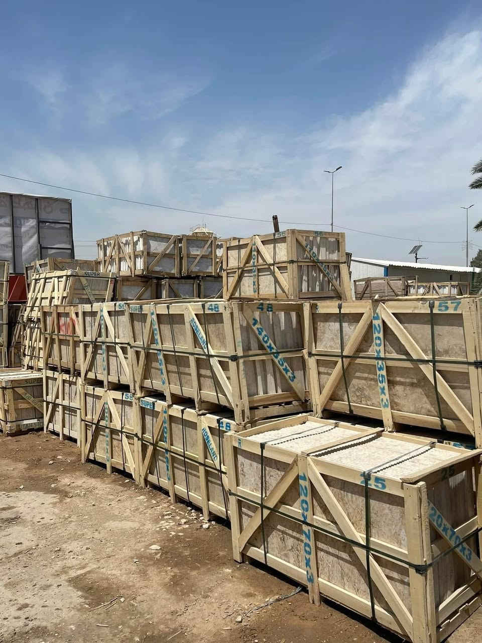 ☘️جمال الرخام بتدرج ألوانه ولا شئ يضاهي الطبيعة☘️

تم وبعون الله وصول مرمر إيراني (ميناتور سوبر) وبكافة القياسات
1) لوح 70*140*3 سم ميناتور سوبر 
2) بايات 35*120+140*3سم ميناتور سوبر 
3) ارضي مرمر60*60 سوبر 

كل ذلك تجدوه في الماسّ للسيراميك والمرمر 

📍العنوان: الديوانية _حي الحضارة_مقابل معمل ثلج الحيدري 

للاستفسار والطلب الاتصال:
***********

‭0781 829 0908‬
