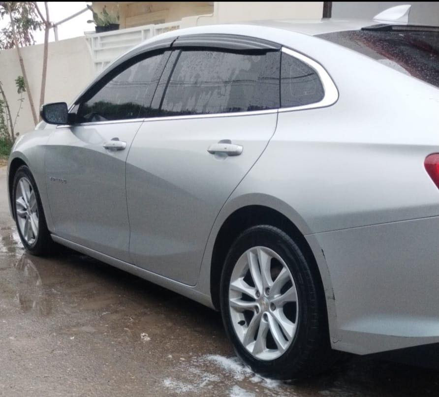 سلام عليكم من رخصه الادمان :
سياره : ماليبو MALIBU /  LT
موديل:  201٨ 
ماشيه :1٣٣ K
حجم محرك : 1500 تيربو  لمرغوب  + كير 6 نمر 
لون:  سلفر رصاصي
   حادث سونار مرفق بالمنشور بيه ربع بنيد صبغ فقط وجاملغ سايق سرقة تبديل فقط 
تخم تاير جديد  ✅
صدر امامي جديد ✅
صدر خلفي جديد ✅
قطعتين تبريد امامي و خلفي  + تبريد ثلج  
سياره ما بيهه اي نقص كامله ✅
مواصفات : 
1️⃣: ويل حجم 17 انج 
2️⃣:  حساس اطارات 
3️⃣ : مثبت سرعه تفاعلى 
4️⃣: شاشه معلومات :حساس  ضغط دهن و حساس اي بي اس حديث 
5️⃣:لايت امامي عدسه  + لايت ا نضام اوتو + بوجكترات لد  ابيض 
6️⃣بك لايت خلفي لد 
7️⃣:  سياره 6 بصمات : بصمه تشغيل + 4 بصمات ع لأبواب  + بصمه جنطه  ونضام  فتح و غلق ذكي 
8️⃣: كشن سائق كهربائي بل كامل 6  وضعيات حركه مختلفه 
9️⃣:سياره  نضامين قياده : ايكو و عادي 
🔟: شاشه وسطيه حجم 9 انج + كامره خلفيه دواره بلاديه  
11:    نضام أوامر صوتيه بل ستيرن يعني حاكيه اتصال 
12:  اوتو ستوب : Stop  نضام توقف ذاتي 
13: نضام مانع انزلاق حديث 
14  أناره محيطيه لدات داخليه بل  أبواب الاماميه + لدات بدشبول  
15 : مرايه اوتو  تعتيم ذاتي 
نضام سماعات 🔊 دمام سماعات عدد 6 
16 ابرباكات أماميه 2  + ايرباك جانبي بل تكمه مال باب عدد 2 + ايرباك مقاعد أماميه 2   يعني (6)ايرباك الرقم ***********
