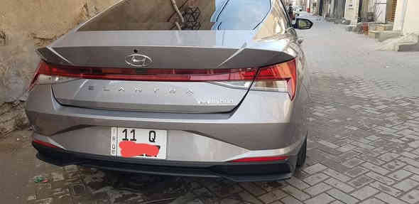 السلام وعليكم شباب 
النترا هايبرد  2023 وارد أمريكي مكينه 1600 هايبرد  حادثها بسيط جدا موضح بصور  صبغ جاملغ مبدل نفس لون وحافه البنيد فقط    ماشيه 40الف سياره جديده  رادارات 360 درجه بصمه تشغيل لايت ٣ عدسات 
باقي المواصفات معروفه  مكاني بغداد الكرخ  الشعله
سعرها 162 وبيها مجال بسمي رقم جديد 
للاتصال ***********
