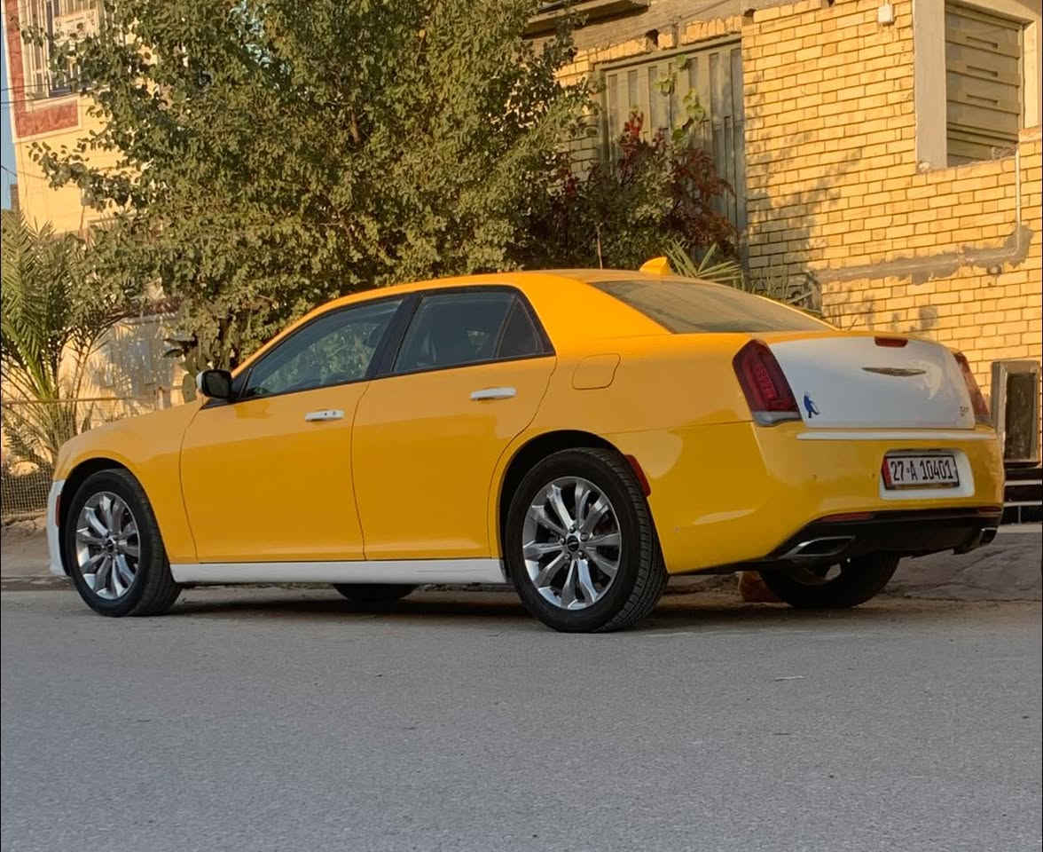 اًوباما كلايسلر 300s فول موصفات رقم ذي قار بيها جاملغ وبنيد حادث امريكا مصلح مكفول من العيب الشرعي تحويل ثاني يوم للبيع موديل 16/21 سعر 170 وبيها مجال مكان ناصريه 
رقم ***********
