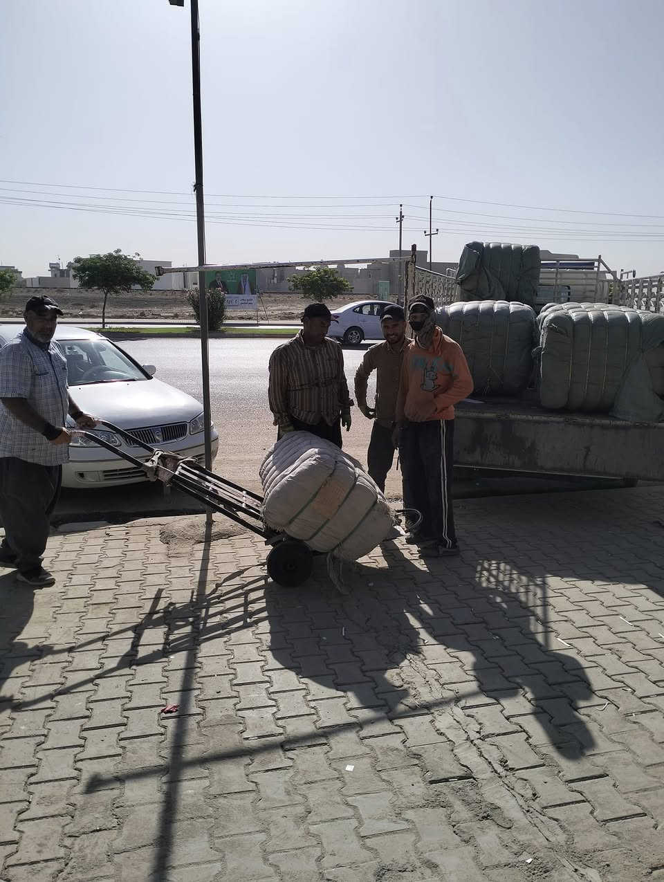 شركة حمودي لنقل الأثاث وكافت الاعمال المنزليه
🔺تريد نقل اثاث بيتك من منطقه لمنطقه ما عليك ان تتصل  بالرقم
***********

راسلنا على الواتس آب أو الفايبر *********** او على خاص الصفحة( ومدة كل عملية النقل لحين وصوله لا تتجاوز ال٣ ساعة 🛫.)

🔺
نتكفل بوصول كافة الاغراض بشكل سليم وامن.

⬇️و إليكم تفاصيل هذه الخدمة الفريدة من نوعها في كركوك

__________________________
🔺 فتح الأثاث بالكامل( غرف النوم ، السبالت ، الكاونترات ، البردات ، الكهربائيات (
🔺 تعبئة اغراض المطبخ الزجاجية أو الملابس (حسب طلب الزبون)
🔺 تغليف كافة الأثاث بتغليف خاص للنقل الخارجي بما يضمن سلامة وصوله بدون اي ضرر إلى بيتك 
🔺 نوفر لك عمال تفريغ الاغراض في البيت التي تود الانتقال إليها تحياتي بأدارت حمودي
