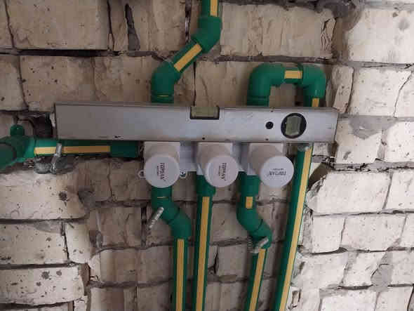 السلام عليكم 
تأسيس ماء ppr كوي تأسيس +تشطيب +شد سخانات تانكيات مغاسل شغل حديث  العمل داخل بغداد فقط للتواصل *********** متاح واتساب
