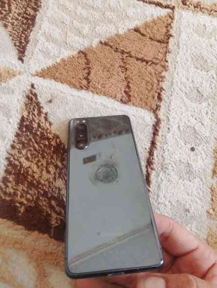 سوني اكسبريا 5 ذاكرة 128 جهاز قوي ومواصفات قويه وكامره قويه  فطر فوك بشاشة وضهربي زلغه زغيره تعبان لون شاصي موضح كدامك جهاز مال استخدام مال لعب ل ابنك الك بسعر مناسب كله شغال صوت شريحه اتصال واي فاي 200 جماعت ل100 شوفولكم a10
200 قفل عمارة ميسان قادسية حي الجهاد كراج الفورتات ***********
