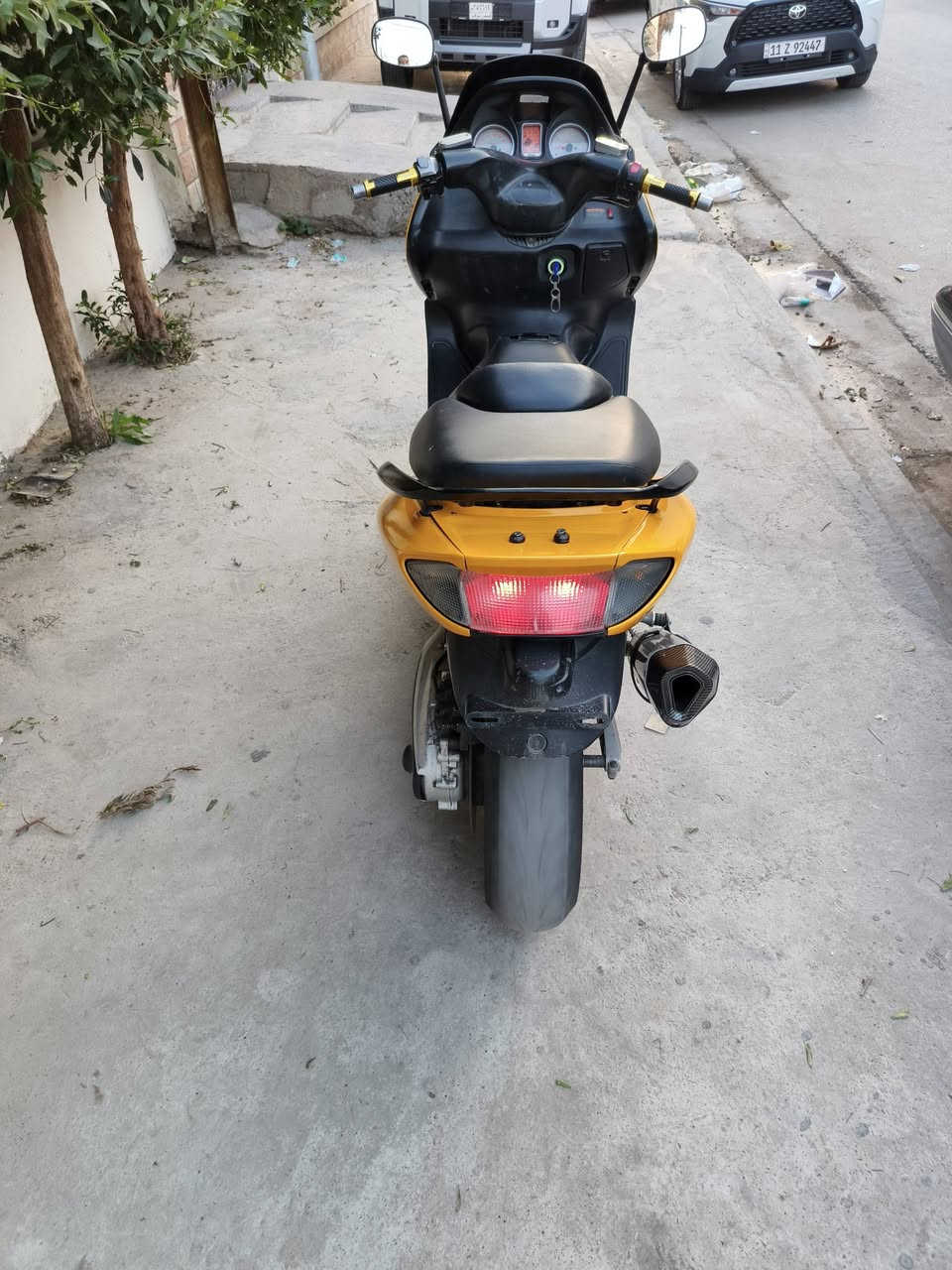 السلام عليكم دراجه تيماكس 2008 دراجة مصبوغه لون اصفر ومكينة مبدل بيها يطغ مال ثكاله العنوان بغداد صناعه كراج الأمانة 
*********** واتساب
